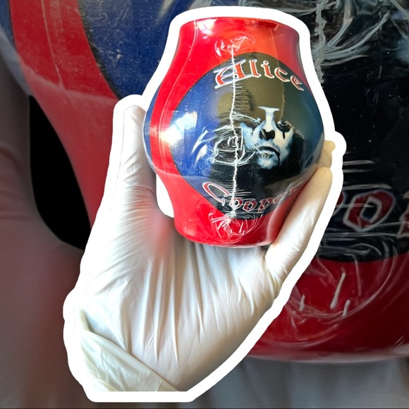 Alice Cooper Limited Edition Nightmare Inc. Candle NWT - Picture 3 of 10